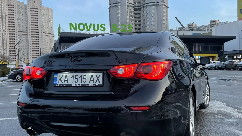 Infiniti Q50 дизель в антихромі 5