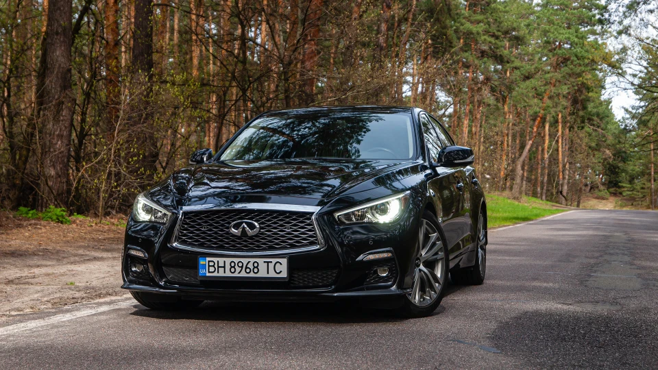 Infiniti Q50 Эска
