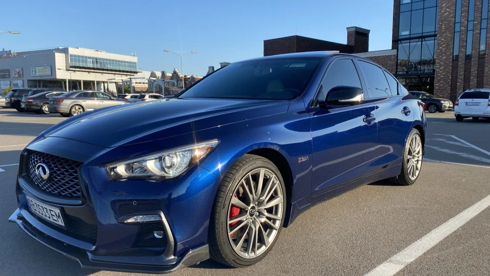 Infiniti Q50 Infiniti Q50 Red Sport 5