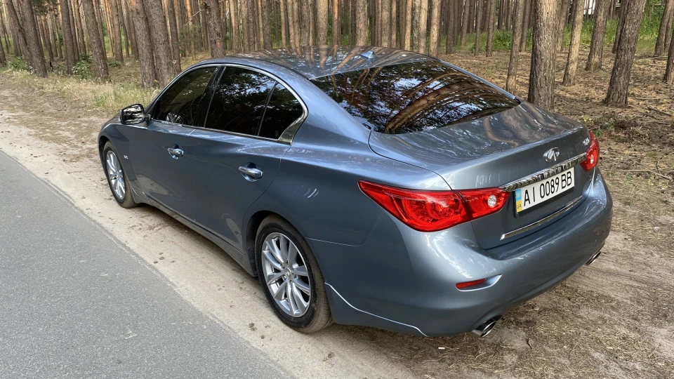 Infiniti Q50 Premium 2