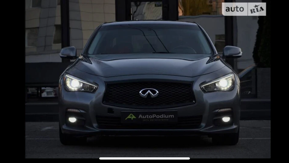 Infiniti Q50 Сіра атмо гармата 2