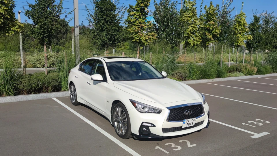 Infiniti Q50 Silver Sport