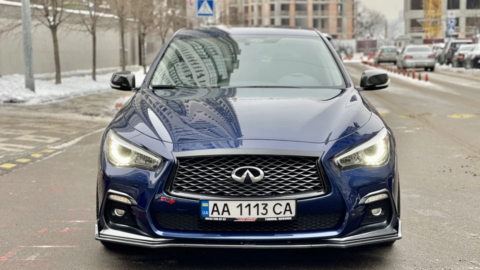 Infiniti Q50 SILVER SPORT