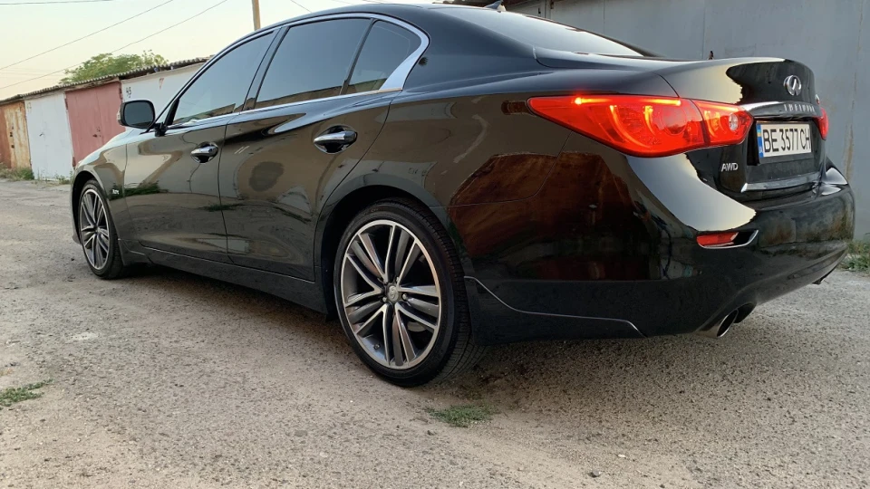 Infiniti Q50 Silver Sport