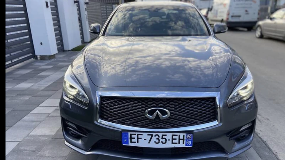 Infiniti Q70 Дизельний телепорт 2