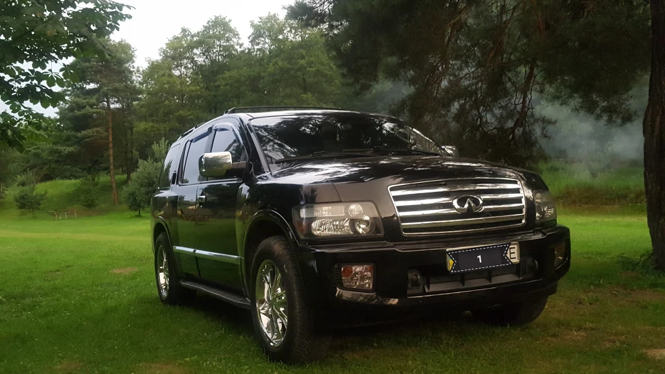 Infiniti QX 2