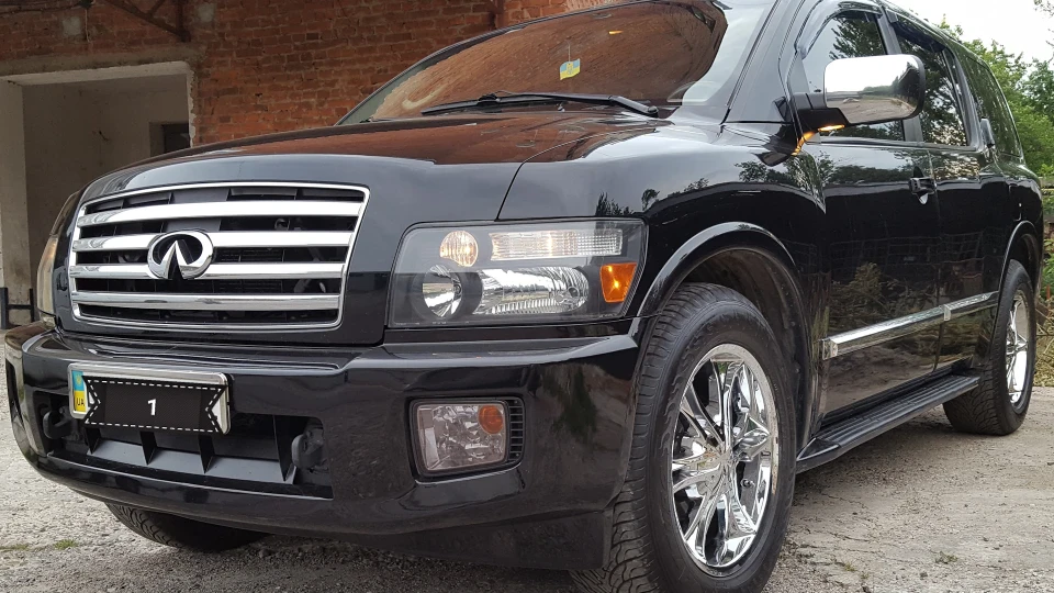 Infiniti QX 4