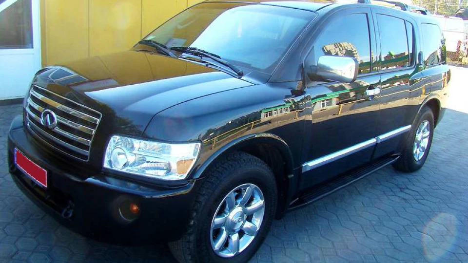 Infiniti QX Steel Monster 2