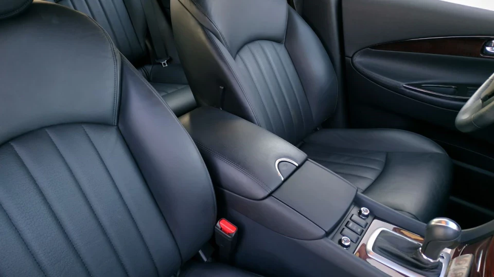 Infiniti QX50 4