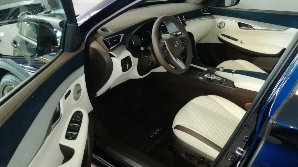 Infiniti QX50