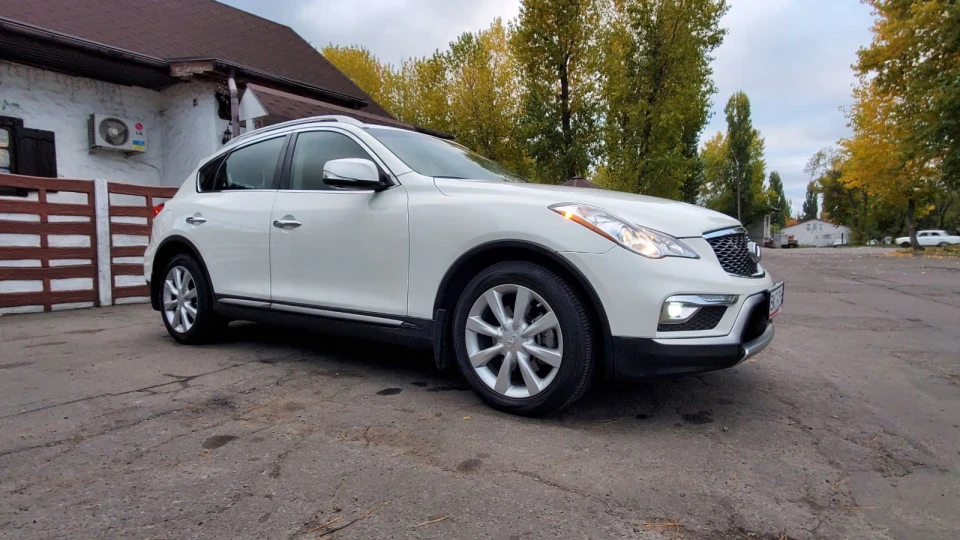 Infiniti QX50 3.7 бензин 3