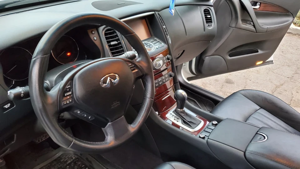 Infiniti QX50 3.7 бензин 5
