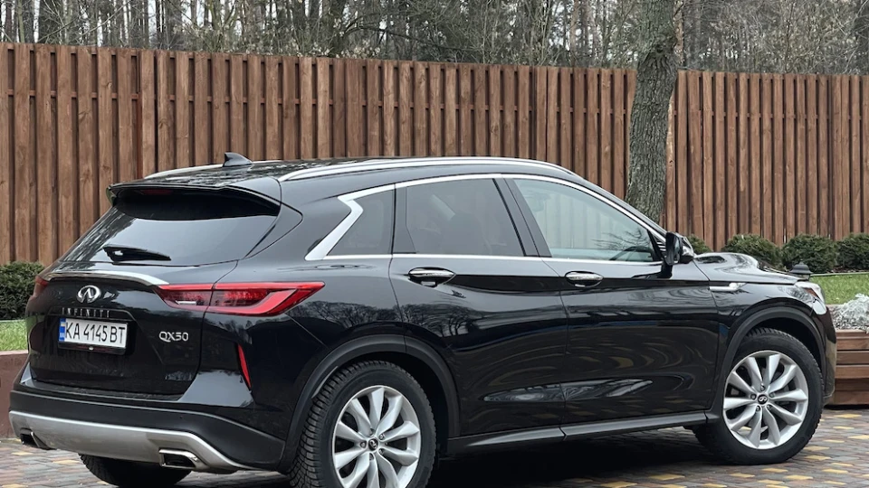 Infiniti QX50 Американець