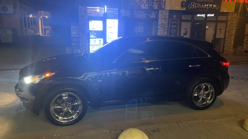 9 3