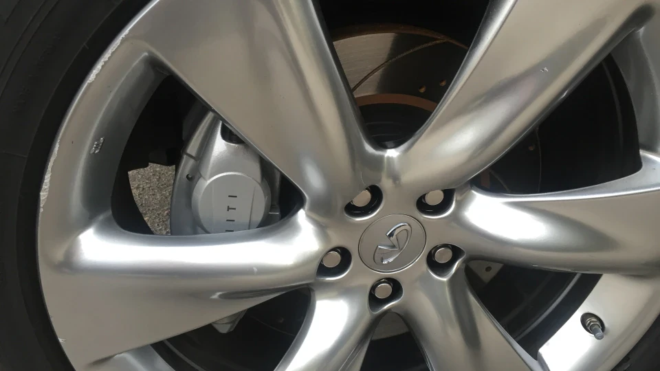 Infiniti QX70 Sport