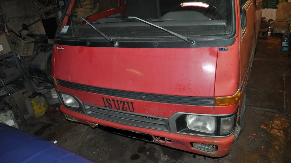 Isuzu Midi 5