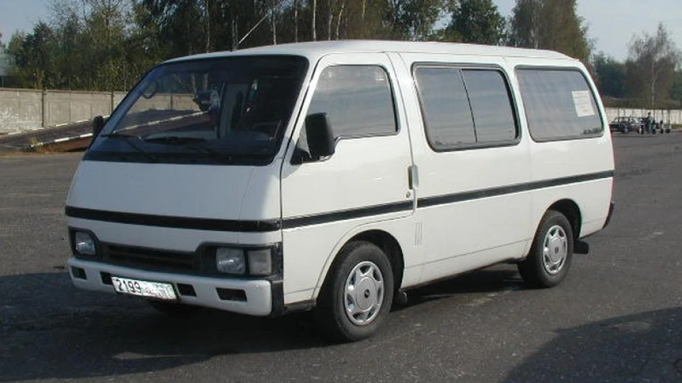 Isuzu Midi 2,0 бензин