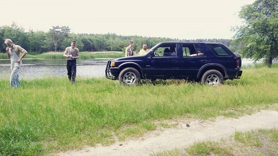 Isuzu Rodeo 2