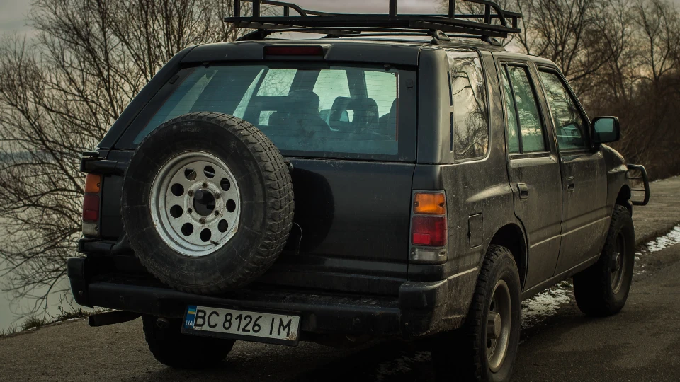 Isuzu Rodeo 5