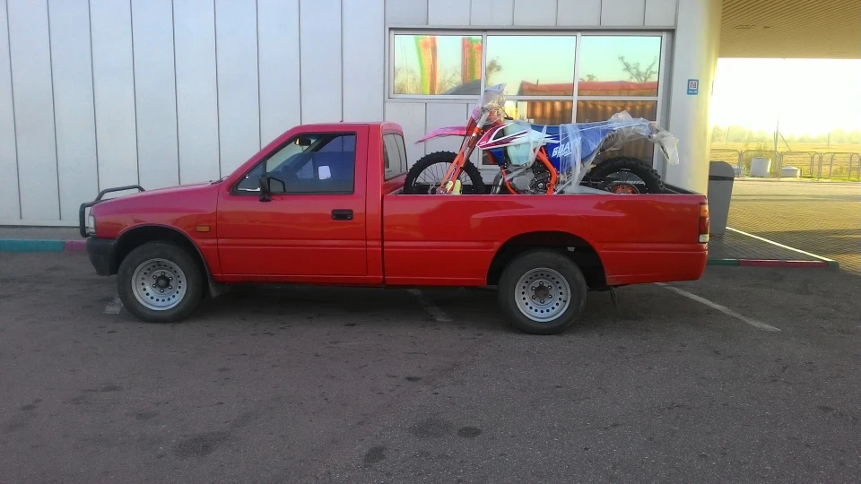 Isuzu TF