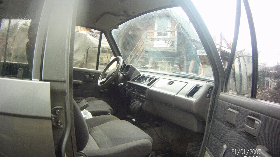 Isuzu Trooper 2
