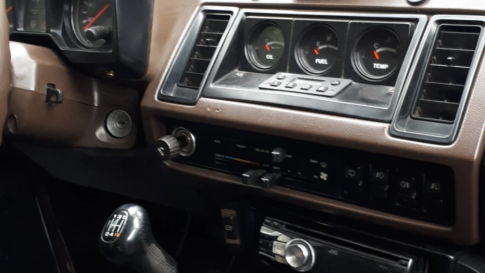 Isuzu Trooper Квадрат 3