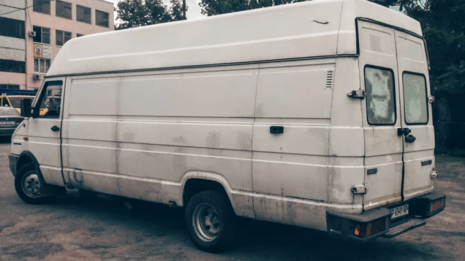 Iveco Daily 49.10 Black Power 2