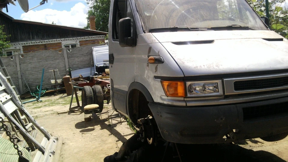 Iveco Daily сірий металік 28 тді 3
