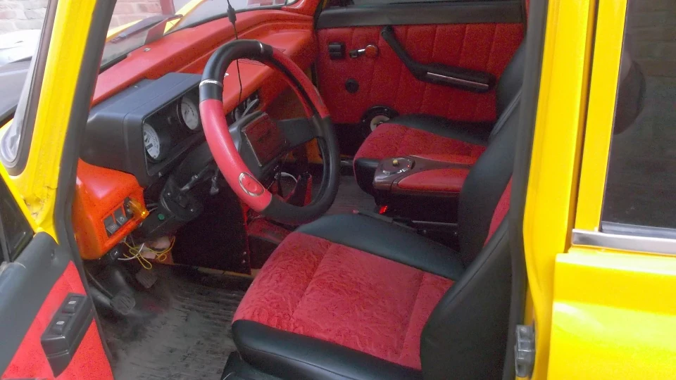 ІЖ 2125 1 жовтенький ЧаРлик 4