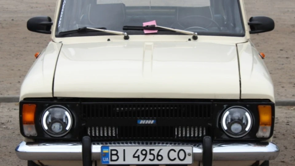ІЖ 2125 Комбікорм 2