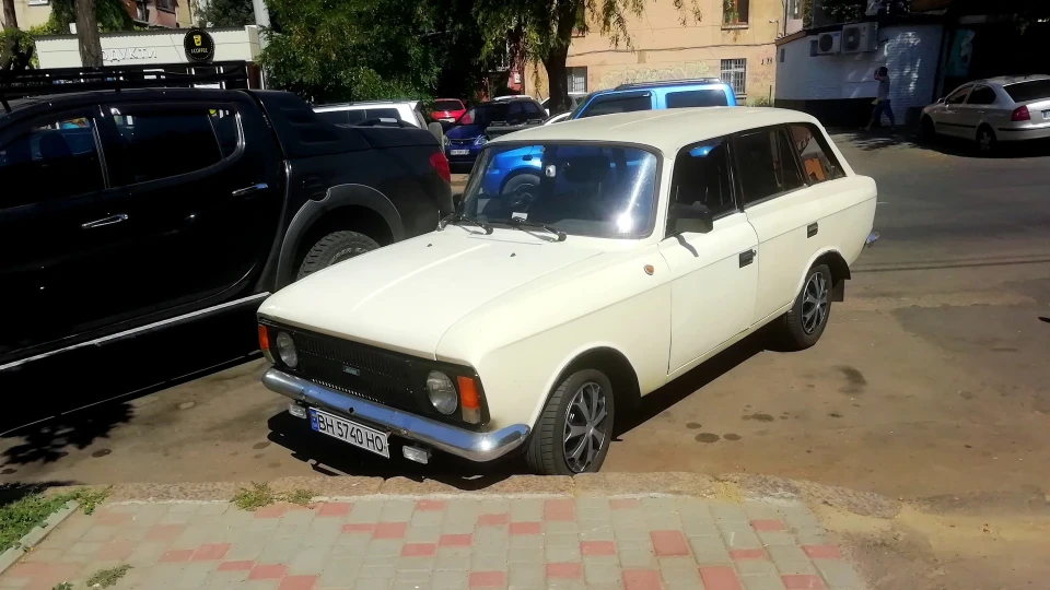 ІЖ 21251 Слонова кістка 3