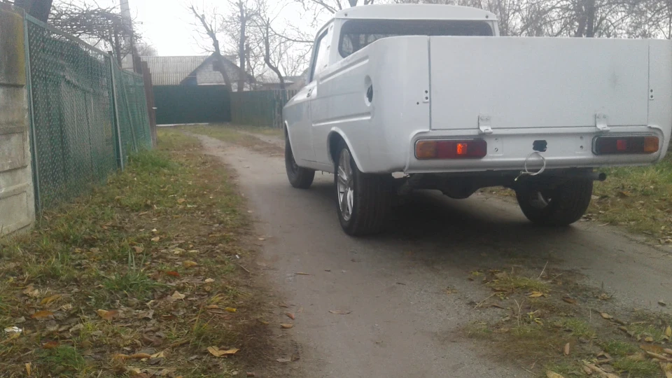 ИЖ 2715 4