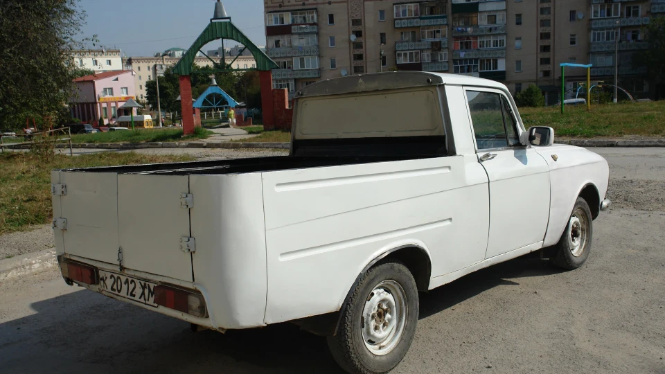 ИЖ 2715