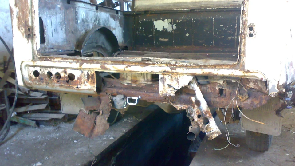 ИЖ 2715 старий іржавий гад 3