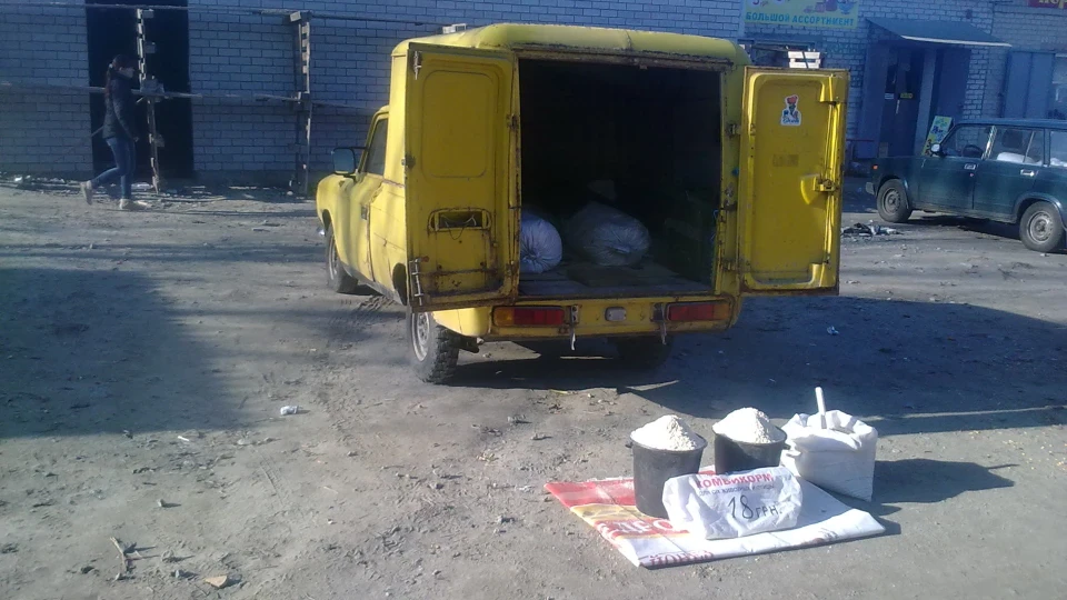 ИЖ 2715 Yellow dragonvagen 5