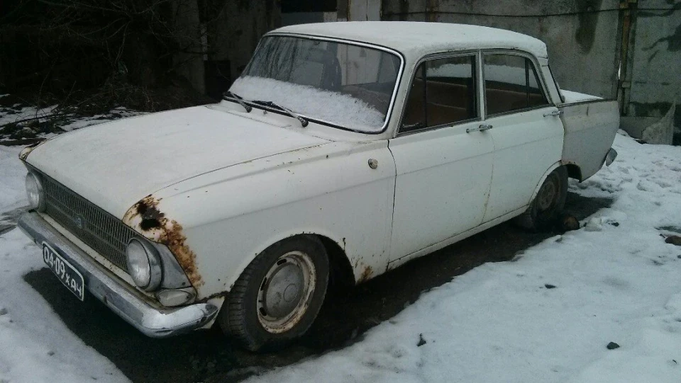 ІЖ Москвич 412 Білий-перший, але не сніг