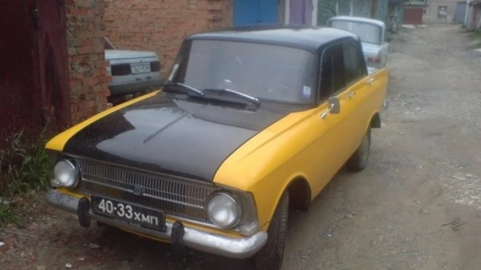 ИЖ Москвич 412 Чорно-жовтий акрил. 3