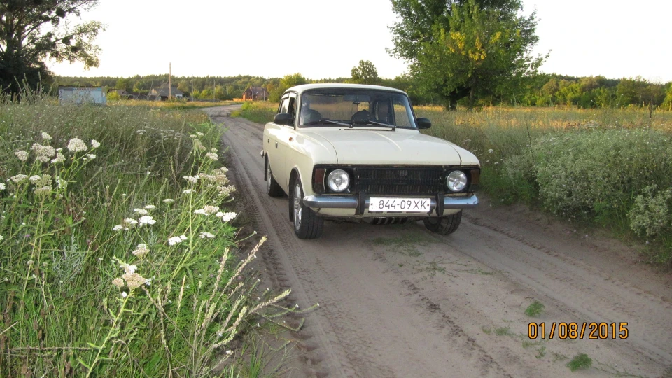 ІЖ Москвич 412 Моска (путівник) 4