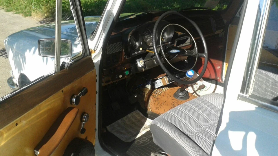 ІЖ Москвич 412 Old School 3