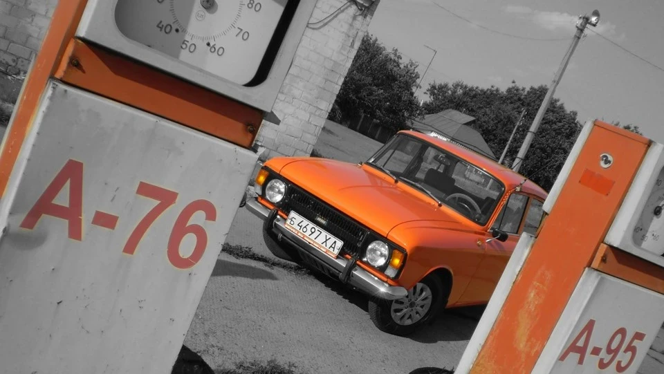 ІЖ Москвич 412 Orange 2