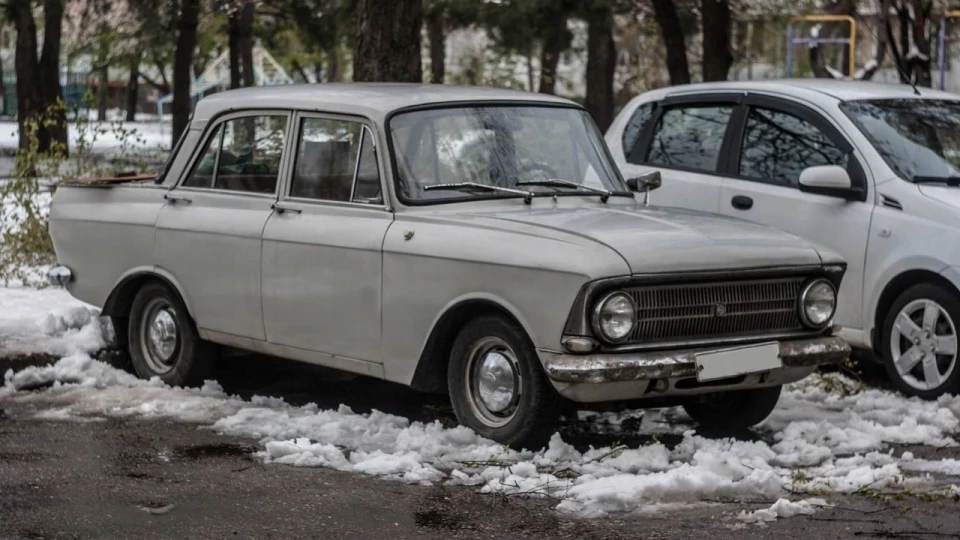 ІЖ Москвич 412 Полуексклюзив