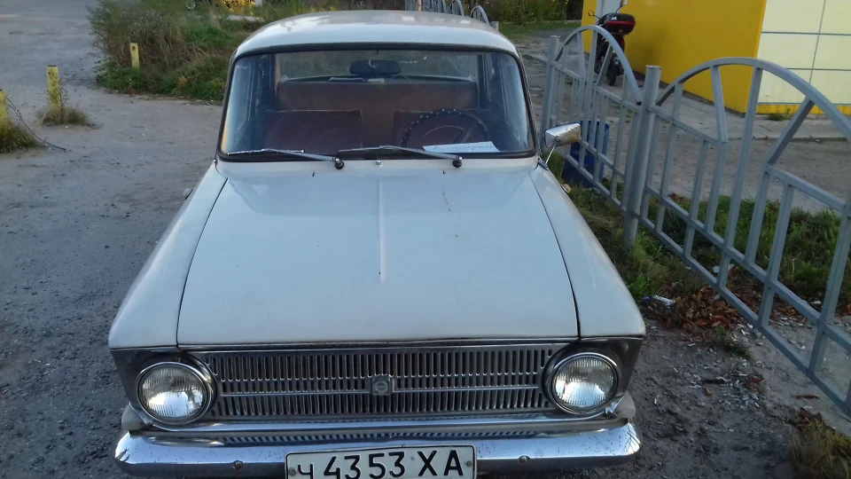 ІЖ Москвич 412 Полуексклюзив 4