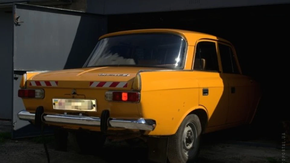 ІЖ Москвич 412 pony car 3
