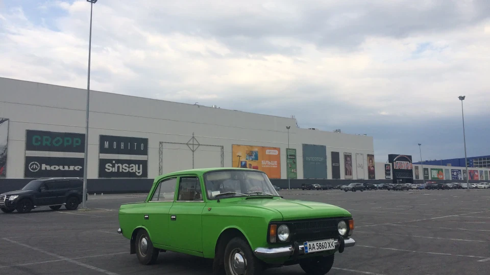 ІЖ Москвич 412 Сигнал-Зелений) 4