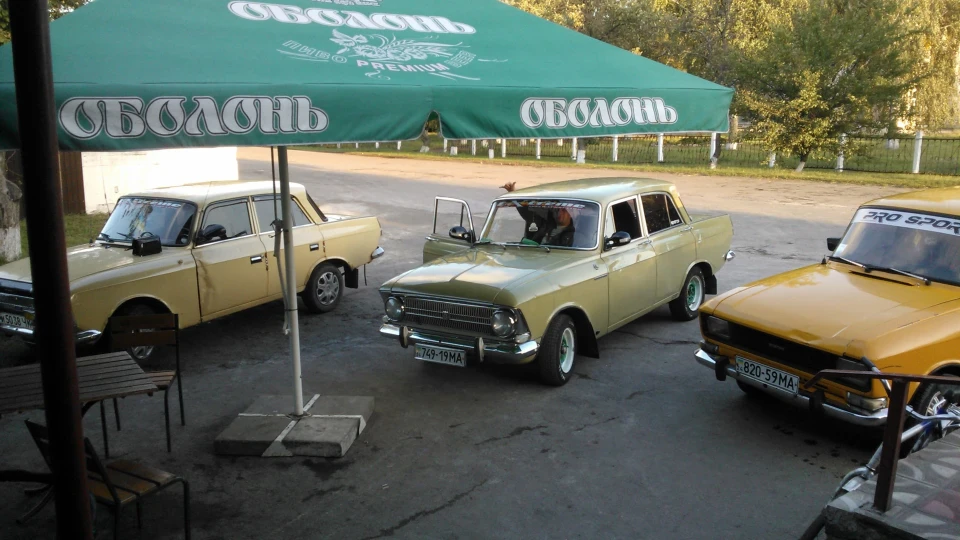 ІЖ Москвич 412 Зелена Акула 3