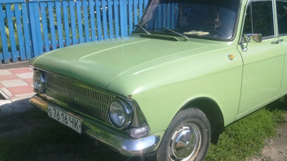 ІЖ Москвич 412 Зелена класика 2