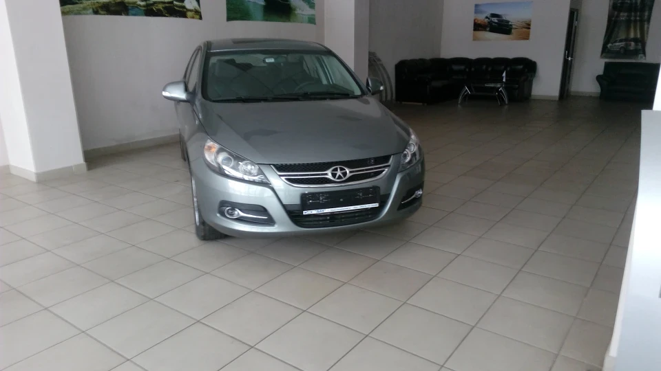 JAC J5