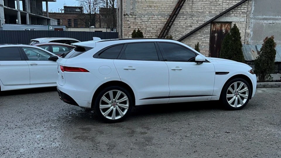 Jaguar F-Pace