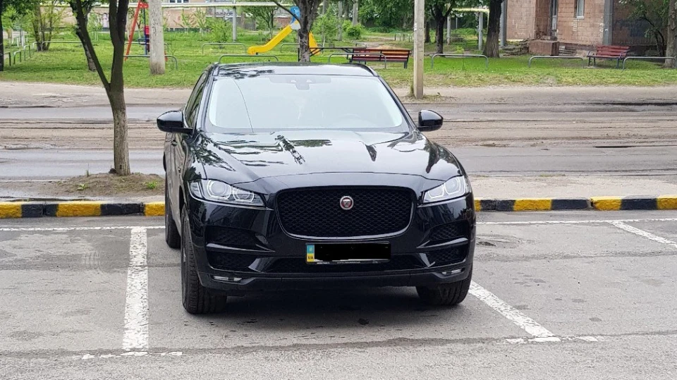 Jaguar F-Pace Багіра Керуй мрією 3