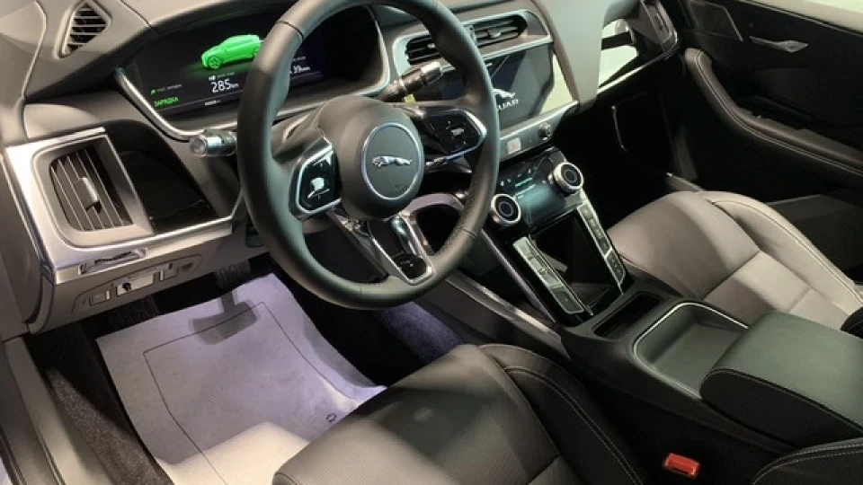 Jaguar I-Pace Гармата 4